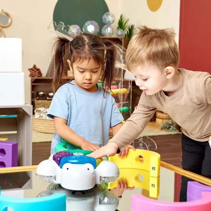 GLOW AND GO BOT | TTS - Imagen 5