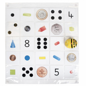 TAPET TRANSPARENT AMB BUTXAQUES 5X5 | TTS